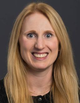 Headshot of Lauren Ledingham